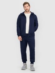 4F Spodnie dresowe joggery męskie - granatowe M. Niebieskie spodnie dresowe męskie 4f, bez wzorów, z dresówki. Za 159.99 zł.