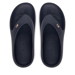 Japonki Tommy Hilfiger. Niebieskie klapki damskie Tommy Hilfiger, bez wzorów, bez obcasa. Za 129.99 zł.