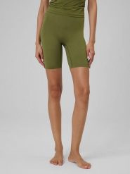 4F Szorty sportowe w kolorze khaki rozmiar: M. Brązowe spodenki sportowe damskie 4f, m, z materiału, outdoorowe. Za 77.95 zł.