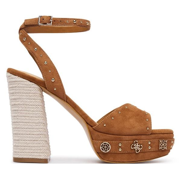 Sandały Guess. Brązowe sandały damskie Guess, z aplikacjami, bez obcasa, na słupku. Za 719.99 zł.
