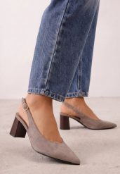 Beżowe Czółenka Slingback o Fakturze Zamszu na Słupkowym Obcasie Facena. Brązowe czółenka damskie Renee, bez wzorów, z satyny, ze szpiczastym noskiem, bez obcasa, na obcasie. Za 119.99 zł.