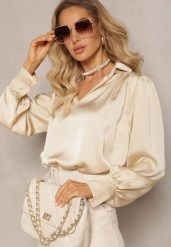 Beżowa Bluzka z Kołnierzykiem i Ozdobnym Marszczeniem Ariba. Brązowe bluzki damskie Renee, bez wzorów, eleganckie, bez kołnierzyka, bez ramiączek. Za 59.99 zł.
