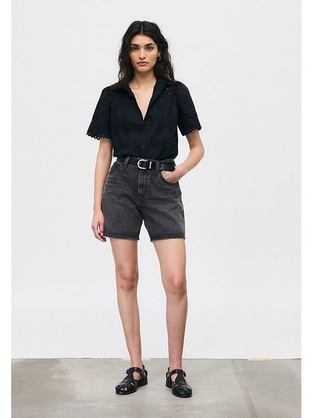 Levi's Top w kolorze czarnym rozmiar: M. Czarne topy damskie Levi's, m, bez wzorów, z bawełny, bez kołnierzyka. Za 156.98 zł.