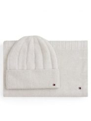 Tommy Hilfiger Zestaw Szalik i Czapka Flag Fluffy AW0AW17994 Beżowy. Brązowe czapki zimowe damskie Tommy Hilfiger, z poliesteru. Za 429.99 zł.