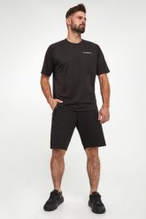 Szorty męskie EA7 EMPORIO ARMANI. Szorty męskie EA7 Emporio Armani, bez kołnierzyka. W wyprzedaży za 398.30 zł.