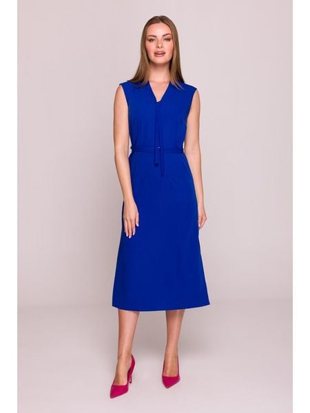 Stylove Sukienka w kolorze niebieskim rozmiar: M. Niebieskie sukienki damskie Stylove, m, bez wzorów, bez kołnierzyka, bez ramiączek, midi. Za 233.87 zł.