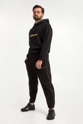 Spodnie dresowe męskie EMPORIO ARMANI. Spodnie dresowe męskie Emporio Armani, bez wzorów, z dresówki. W wyprzedaży za 502.97 zł.