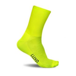 Skarpety Rowerowe Unisex Luxa Fluo. Żółte skarpetki damskie LUXA, bez wzorów, z materiału. Za 69.90 zł.