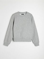 Dresowa bluza crewneck z ozdobnymi cyrkoniami - szary. Szare bluzy bez kaptura damskie Sinsay, l, z dresówki. Za 49.99 zł.
