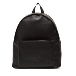 Plecak Calvin Klein. Czarne plecaki męskie CALVIN KLEIN, bez wzorów. Za 529.99 zł.