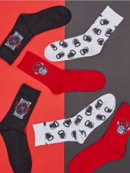 Skarpetki 3 pack - wielobarwny. Skarpetki męskie Sinsay, bez wzorów. W wyprzedaży za 9.99 zł.