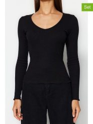Trendyol Koszulki (2 szt.) w kolorze czarnym i czerwonym rozmiar: XXL. Czarne t-shirty damskie Trendyol, xxl, bez wzorów, bez kołnierzyka. Za 57.06 zł.