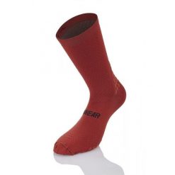 Skarpetki Mb Wear Comfort H15. Czerwone skarpetki męskie MB WEAR, bez wzorów, z materiału. Za 126.50 zł.
