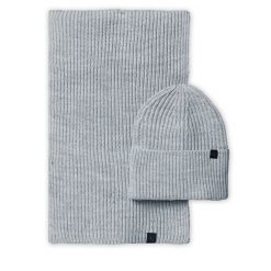 Zestaw szalik i czapka Calvin Klein Jeans. Szare czapki zimowe damskie Calvin Klein Jeans, z jeansu. Za 249.99 zł.