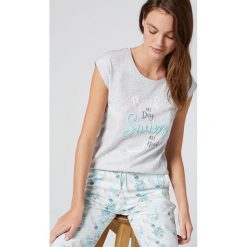 Etam - Top piżamowy Mady. Szare piżamy damskie Etam, l, bez wzorów, z bawełny, bez ramiączek. W wyprzedaży za 39.90 zł.