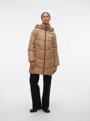 Vero Moda Płaszcz przejściowy w kolorze jasnobrązowym rozmiar: XS. Brązowe płaszcze damskie Vero Moda, xs, bez wzorów. Za 90.69 zł.
