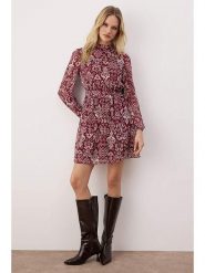 Trendyol Sukienka w kolorze różowym rozmiar: 34. Różowe sukienki damskie Trendyol, bez wzorów, z tkaniny, bez kołnierzyka, bez ramiączek, mini. Za 65.99 zł.