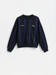 Bluza z nadrukiem na plecach - granatowy. Niebieskie bluzy bez kaptura męskie Reserved, l, z bawełny. Za 129.99 zł.