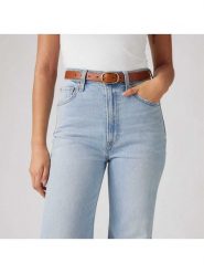 Levi's Skórzany pasek w kolorze jasnobrązowym rozmiar: 75. Brązowe paski damskie Levi's, bez wzorów, z materiału. Za 58.14 zł.