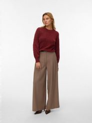 Vero Moda Sweter w kolorze bordowym rozmiar: S. Czerwone golfy damskie Vero Moda, s, z aplikacjami, z wełny, bez ramiączek. Za 78.47 zł.