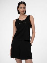 4F Top 4FSS23TTSHF567 Czarny Regular Fit. Czarne topy damskie 4f, l, bez wzorów, z bawełny, bez kołnierzyka. Za 49.99 zł.