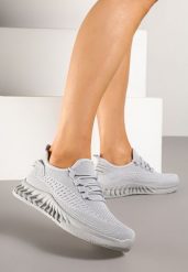 Szare Siateczkowe Buty Sportowe Sneakersy na Podeszwie z Tłoczeniami Finloti. Szare buty sportowe na co dzień damskie Renee, z aplikacjami, z jeansu. Za 59.99 zł.