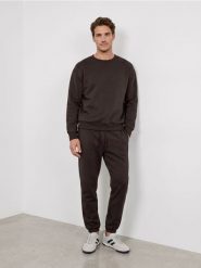 Bluza crewneck comfort fit z domieszką bawełny - brązowy. Brązowe bluzy bez kaptura męskie Sinsay, l, z bawełny. Za 29.99 zł.