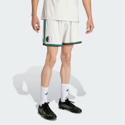 Spodenki domowe Algieria 26. Białe szorty męskie Adidas, bez wzorów, z materiału, klasyczne. Za 199.00 zł.