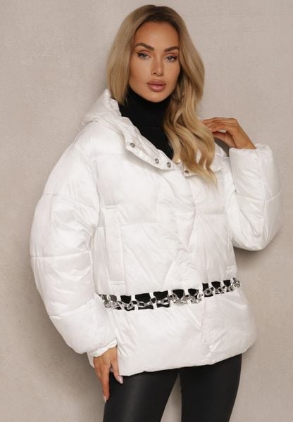 Biała Casualowa Kurtka z Pikowanymi Przeszyciami Kapturem i Kieszeniami Tinnetia. Białe kurtki damskie Renee, na jesień, m, bez wzorów, z jeansu. Za 174.99 zł.