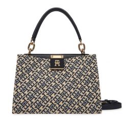 Torebka Tommy Hilfiger. Niebieskie torebki klasyczne damskie Tommy Hilfiger, bez wzorów, bez dodatków. Za 699.99 zł.