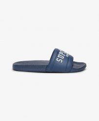 Superdry klapki Destination Pool z wyściełanym paskiem – Mariner Navy. Niebieskie klapki i japonki męskie Superdry., z poliesteru. Za 135.40 zł.