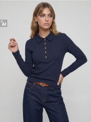 Bawełniana koszulka z długim rękawem i kołnierzem - granatowy. Niebieskie t-shirty damskie Sinsay, l, bez wzorów, z bawełny, bez kołnierzyka. Za 29.99 zł.