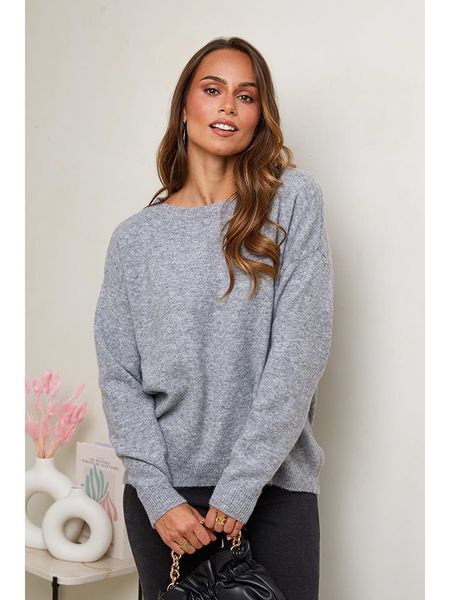 Soft Cashmere Sweter w kolorze szarym rozmiar: 38/40. Szare swetry klasyczne damskie Soft Cashmere, bez kołnierzyka. Za 151.95 zł.