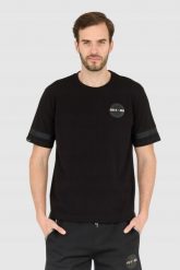 LA MARTINA Czarny męski t-shirt Regular Fit. Czarne t-shirty męskie La Martina, l, bez wzorów, bez kołnierzyka. W wyprzedaży za 259.99 zł.