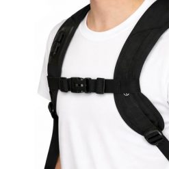 Regulowany pasek piersiowy do plecaka. Czarne paski męskie SPORTENZIA, bez wzorów, z materiału. Za 87.00 zł.