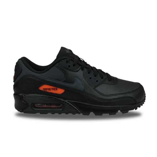 Buty do chodzenia męskie Nike Air Max 90 Gtx. Czarne buty sportowe na co dzień męskie Nike, z gore-texu, bez zapięcia, trekkingowe, nike air max, gore-tex. Za 651.00 zł.