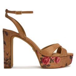 Sandały Aldo. Brązowe kozaki damskie Aldo, bez wzorów, bez obcasa, na słupku. Za 509.99 zł.