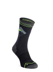 Skarpety merino Ortovox Alpine Light Comp Mid Socks. Czarne skarpetki męskie ORTOVOX, bez wzorów, z materiału. Za 119.99 zł.