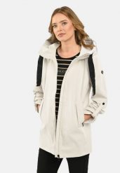 Prosty, krótki płaszcz J-TWIGGY. Białe płaszcze damskie Volcano, plus size, bez wzorów, z materiału, klasyczne, plus size. Za 309.99 zł.