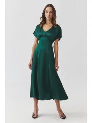 TATUUM Sukienka w kolorze zielonym rozmiar: 40. Zielone sukienki damskie Tatuum, bez wzorów, bez kołnierzyka, bez ramiączek, maxi. Za 327.87 zł.