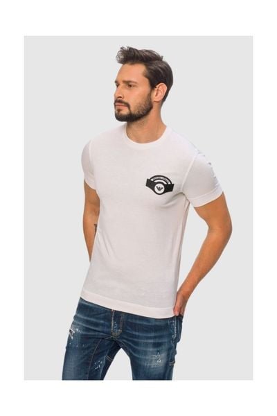 EMPORIO ARMANI Biały t-shirt męski z wyszywanym logo, Rozmiar XL. Białe t-shirty męskie Emporio Armani, m, bez wzorów, prążkowane, bez kołnierzyka. W wyprzedaży za 217.99 zł.