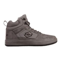 Buty Lotto Prehna Fur 2400380U 1919 szare. Szare buty sportowe na co dzień męskie z gumy, bez zapięcia. Za 227.70 zł.