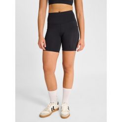 Szorty damskie Hummel Hiit Intensity. Czarne szorty damskie HUMMEL, bez wzorów, sportowe. Za 246.00 zł.