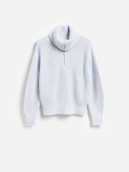 Sweter z wełną - jasnoniebieski. Niebieskie swetry klasyczne damskie Reserved, l, z dzianiny, bez kołnierzyka. Za 359.99 zł.
