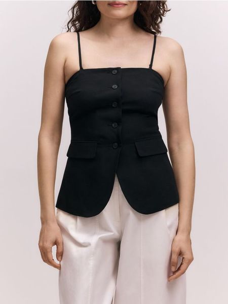 Kamizelka z dodatkiem lnu - czarny. Czarne kamizelki damskie Reserved, l, z wiskozy. Za 149.99 zł.