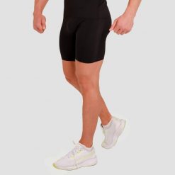 Szorty męskie fitness kompresyjne czarne High. Czarne szorty sportowe męskie GYMBEAM, l, z elastanu, na fitness i siłownię. Za 91.90 zł.
