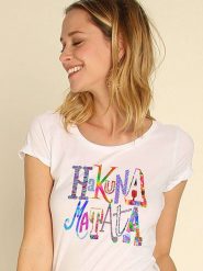 WOOOP Koszulka "Hakuna Matata" w kolorze białym rozmiar: XXL. Białe bluzki damskie Wooop, xxl, bez wzorów, z bawełny, bez kołnierzyka, bez ramiączek. Za 57.06 zł.