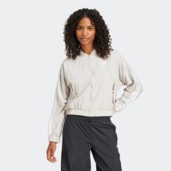 Kurtka damska ADIDAS Bomber. Kurtki damskie Adidas, s, bez wzorów, z materiału, bez kaptura. Za 289.99 zł.