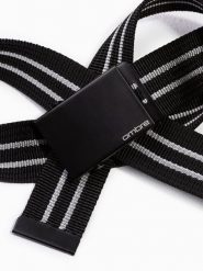 Pasek męski parciany z matową klamrą - czarno-biały A365 - uniwersalny. Czarne paski męskie Ombre Clothing, bez wzorów. W wyprzedaży za 39.99 zł.