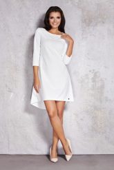 Elegancka sukienka rozkloszowana asymetryczna o kroju dzwonka ecru. Sukienki damskie Infinite You, na imprezę, bez wzorów, eleganckie, z asymetrycznym kołnierzem, bez ramiączek, asymetryczne. Za 79.00 zł.